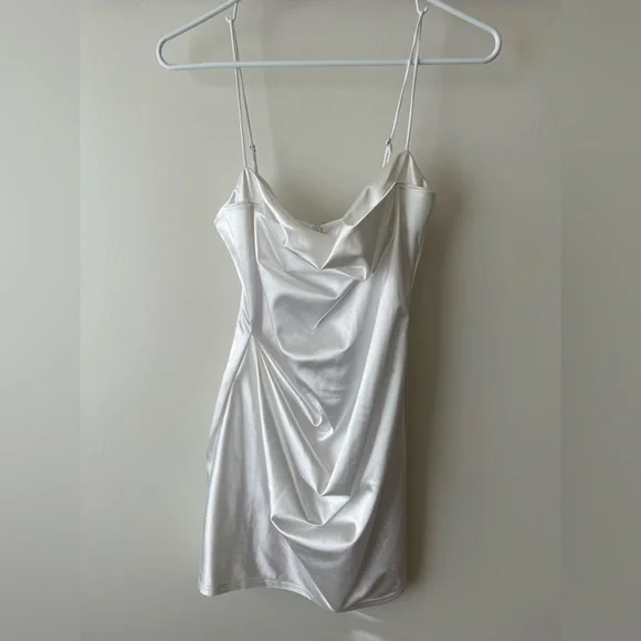 NWOT. Party/cocktail dress - Picture 1 of 3